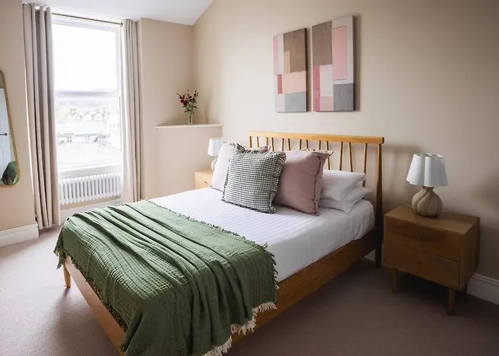 Apartment Luxury 3-bed In The Heart Of