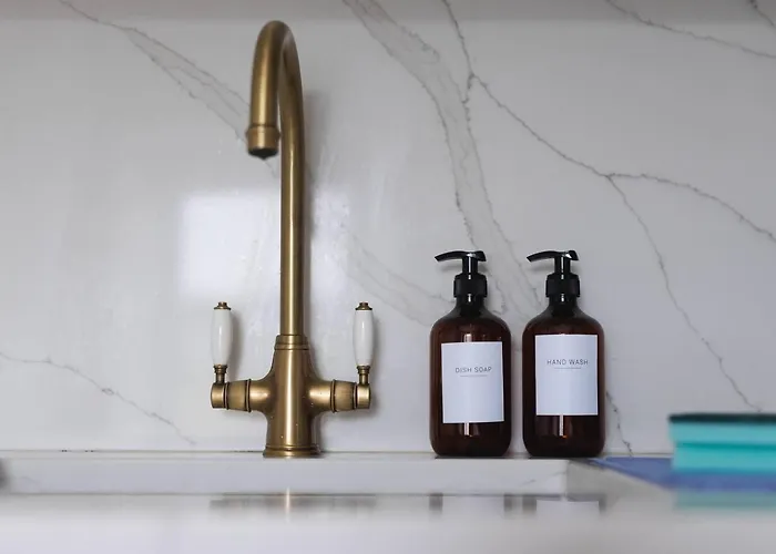 Luxury 3-bed In The Heart Of *