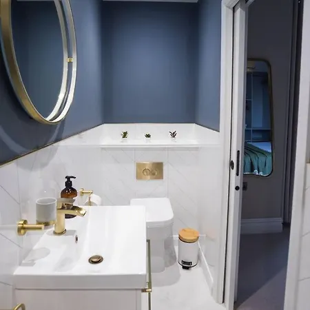Apartment Luxury 3-bed In The Heart Of